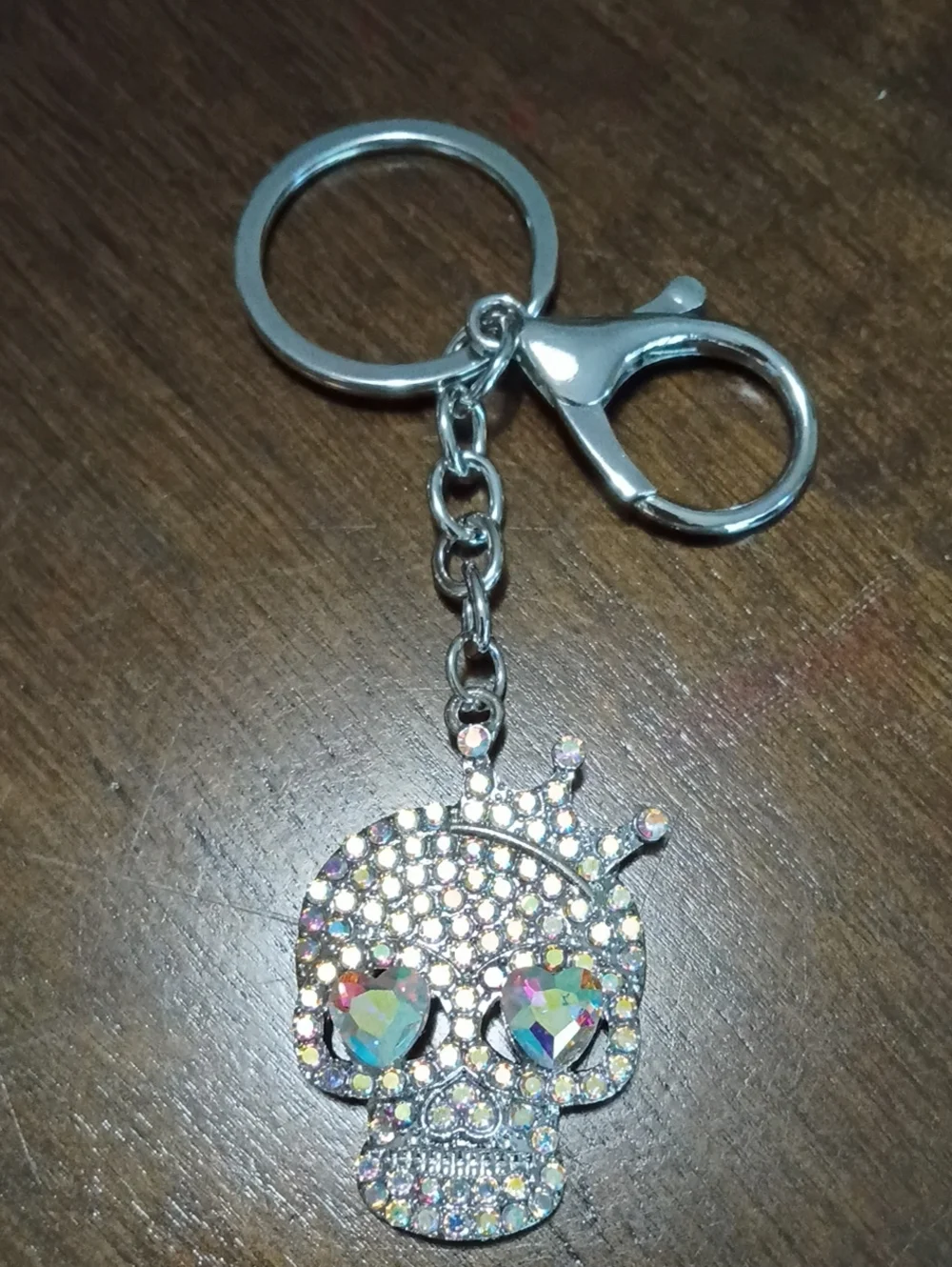 Crystal Skull Keychain with Iridescent Heart Eyes